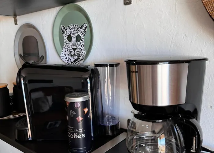 Vue - Terrasse - Parking - Appartement *