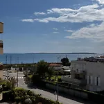 Vue - Terrasse - Parking -