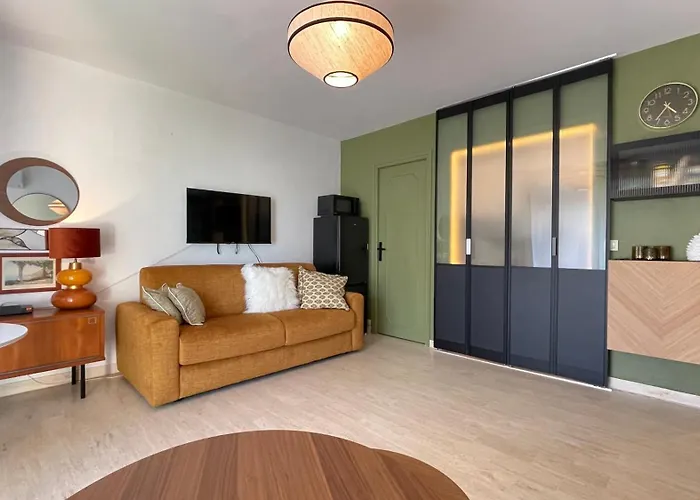 Apartment Vue - Terrasse - Parking - Juan-les-Pins